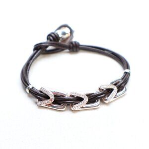 Uno de 50 Silver Tone Brown Leather Clear Crystal Bracelet MISSING A CRYSTAL!